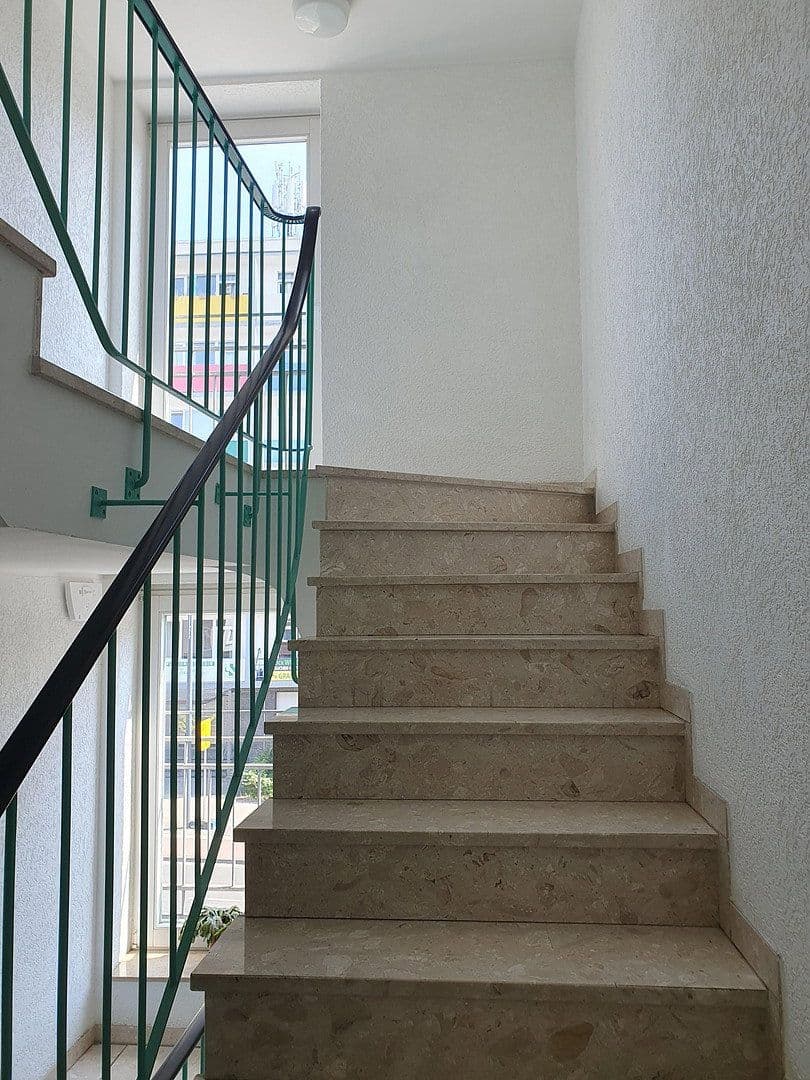Prodej bytu 3+1 76 m², Leyentalstraße 100, Krefeld, Severní Porýní-Vestfálsko Prodej bytu 3+1 76 m², Leyentalstraße 100, Krefeld, Severní Porýní-Vestfálsko