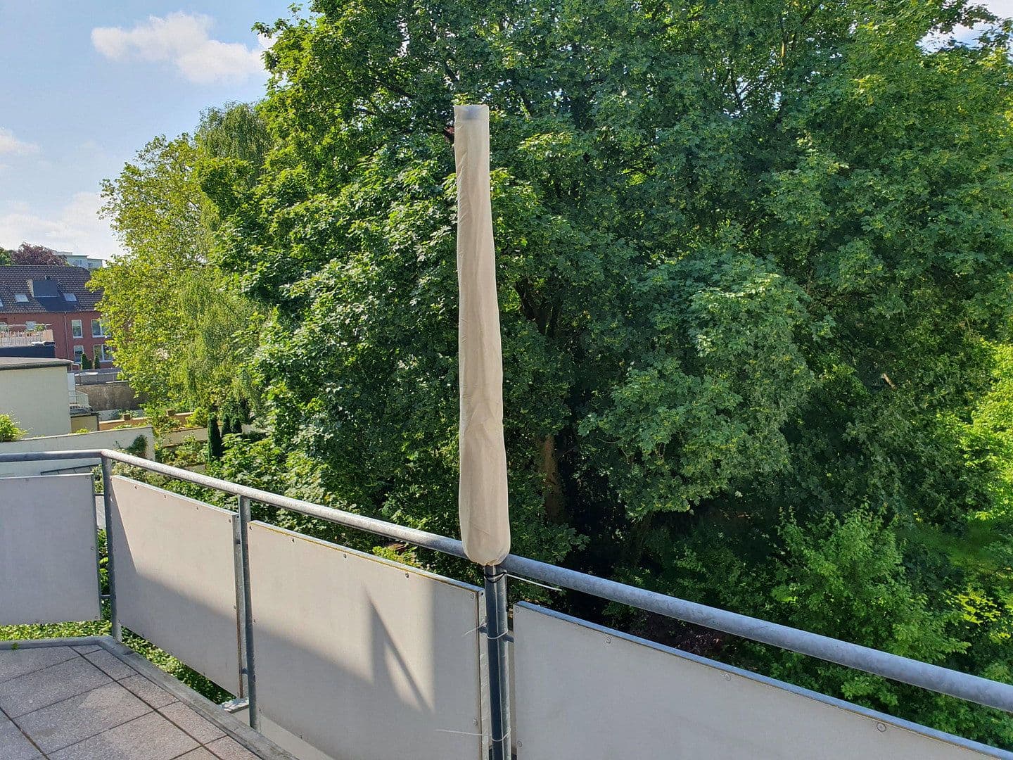 Prodej bytu 3+1 76 m², Leyentalstraße 100, Krefeld, Severní Porýní-Vestfálsko Prodej bytu 3+1 76 m², Leyentalstraße 100, Krefeld, Severní Porýní-Vestfálsko