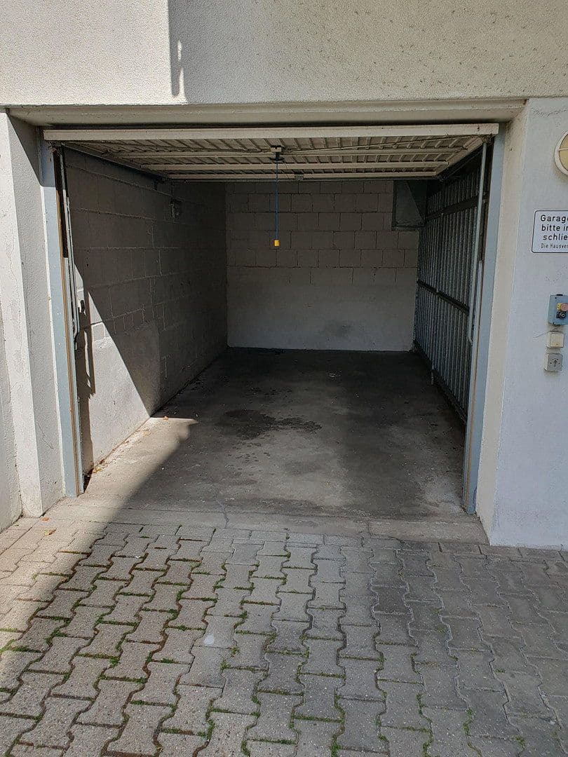 Prodej bytu 3+1 76 m², Leyentalstraße 100, Krefeld, Severní Porýní-Vestfálsko Prodej bytu 3+1 76 m², Leyentalstraße 100, Krefeld, Severní Porýní-Vestfálsko