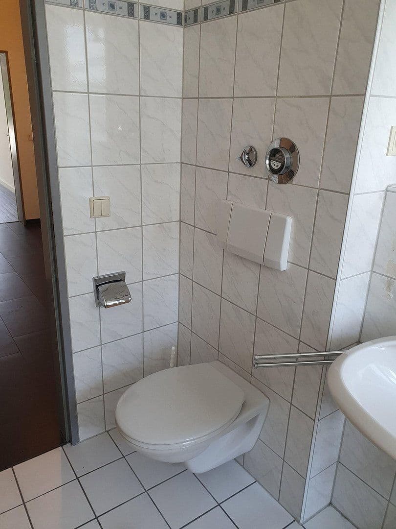 Prodej bytu 3+1 76 m², Leyentalstraße 100, Krefeld, Severní Porýní-Vestfálsko Prodej bytu 3+1 76 m², Leyentalstraße 100, Krefeld, Severní Porýní-Vestfálsko