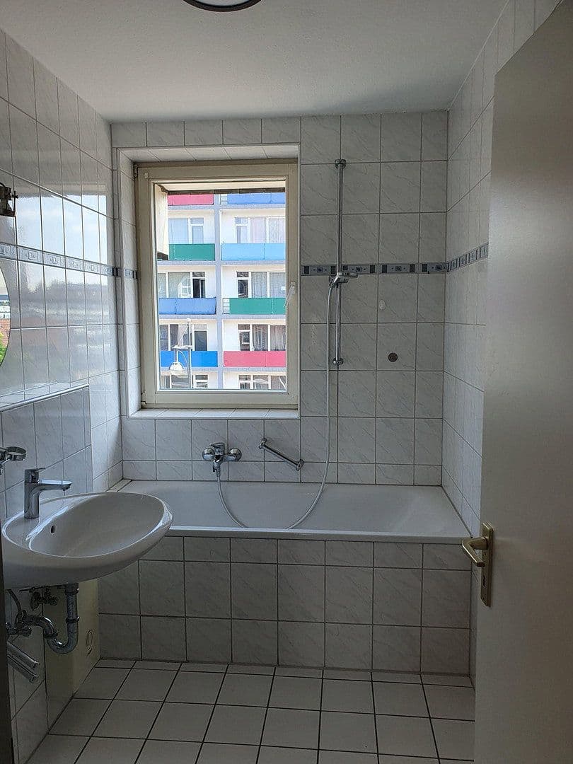 Prodej bytu 3+1 76 m², Leyentalstraße 100, Krefeld, Severní Porýní-Vestfálsko Prodej bytu 3+1 76 m², Leyentalstraße 100, Krefeld, Severní Porýní-Vestfálsko