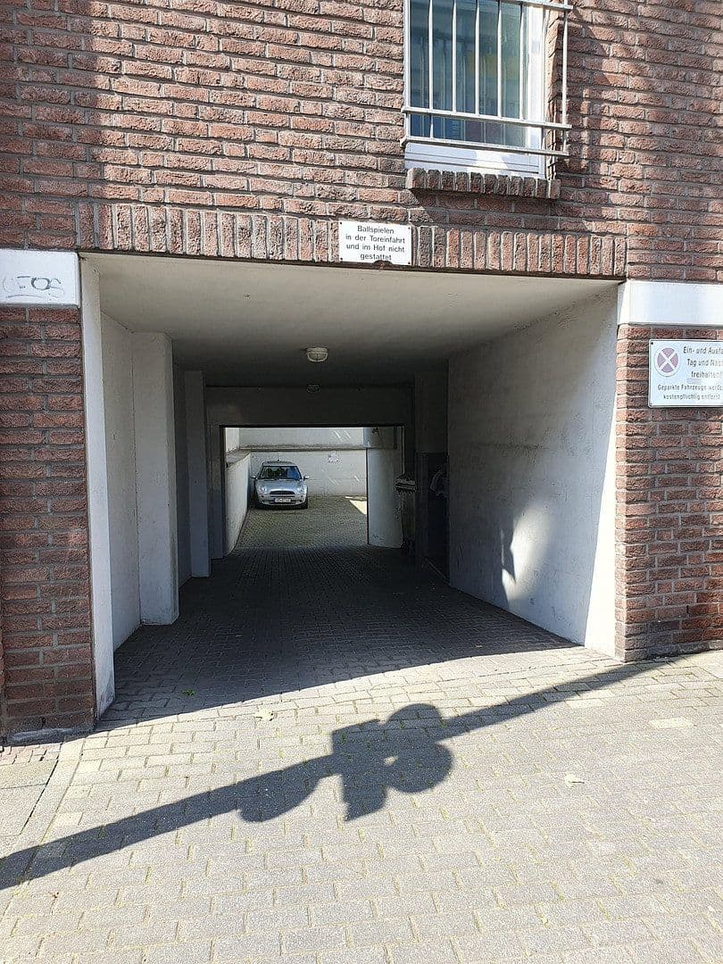 Prodej bytu 3+1 76 m², Leyentalstraße 100, Krefeld, Severní Porýní-Vestfálsko Prodej bytu 3+1 76 m², Leyentalstraße 100, Krefeld, Severní Porýní-Vestfálsko