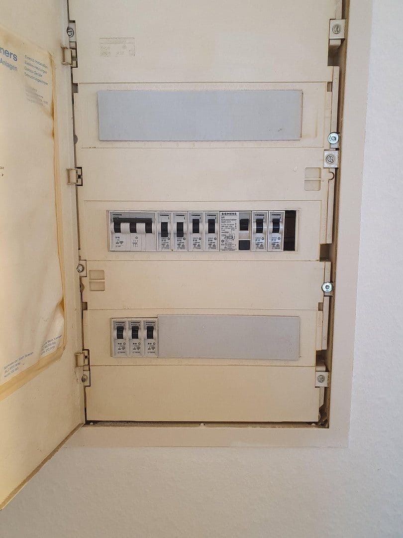 Prodej bytu 3+1 76 m², Leyentalstraße 100, Krefeld, Severní Porýní-Vestfálsko Prodej bytu 3+1 76 m², Leyentalstraße 100, Krefeld, Severní Porýní-Vestfálsko