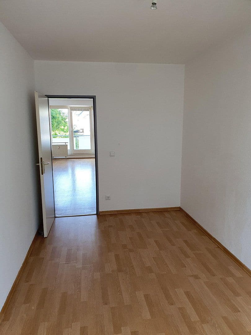 Prodej bytu 3+1 76 m², Leyentalstraße 100, Krefeld, Severní Porýní-Vestfálsko Prodej bytu 3+1 76 m², Leyentalstraße 100, Krefeld, Severní Porýní-Vestfálsko