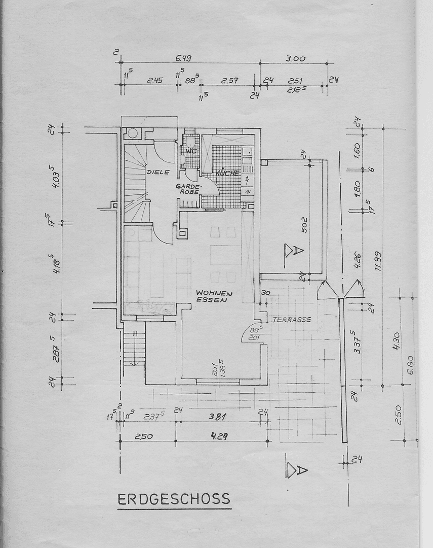 Prodej domu 110 m², pozemek 324 m², Schwalbach am Taunus, Hessen Prodej domu 110 m², pozemek 324 m², Schwalbach am Taunus, Hessen
