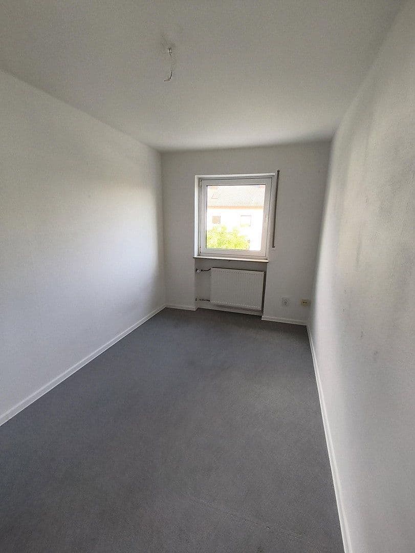 Prodej domu 150 m², pozemek 296 m², Neubruchstraße 16, Puchheim, Bavorsko Prodej domu 150 m², pozemek 296 m², Neubruchstraße 16, Puchheim, Bavorsko