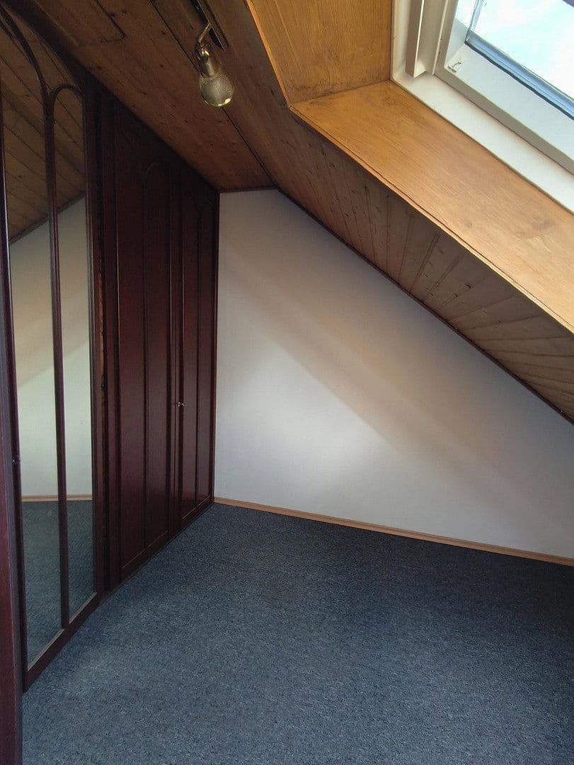 Prodej domu 150 m², pozemek 296 m², Neubruchstraße 16, Puchheim, Bavorsko Prodej domu 150 m², pozemek 296 m², Neubruchstraße 16, Puchheim, Bavorsko