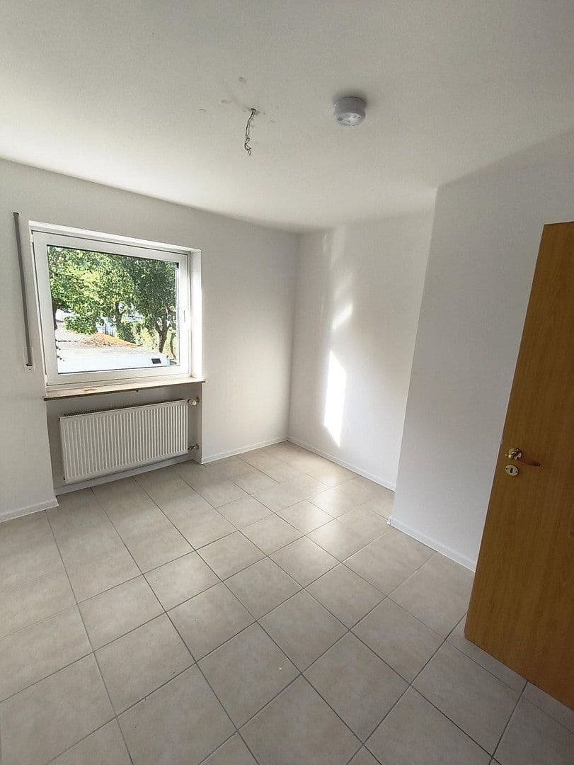 Prodej domu 150 m², pozemek 296 m², Neubruchstraße 16, Puchheim, Bavorsko Prodej domu 150 m², pozemek 296 m², Neubruchstraße 16, Puchheim, Bavorsko