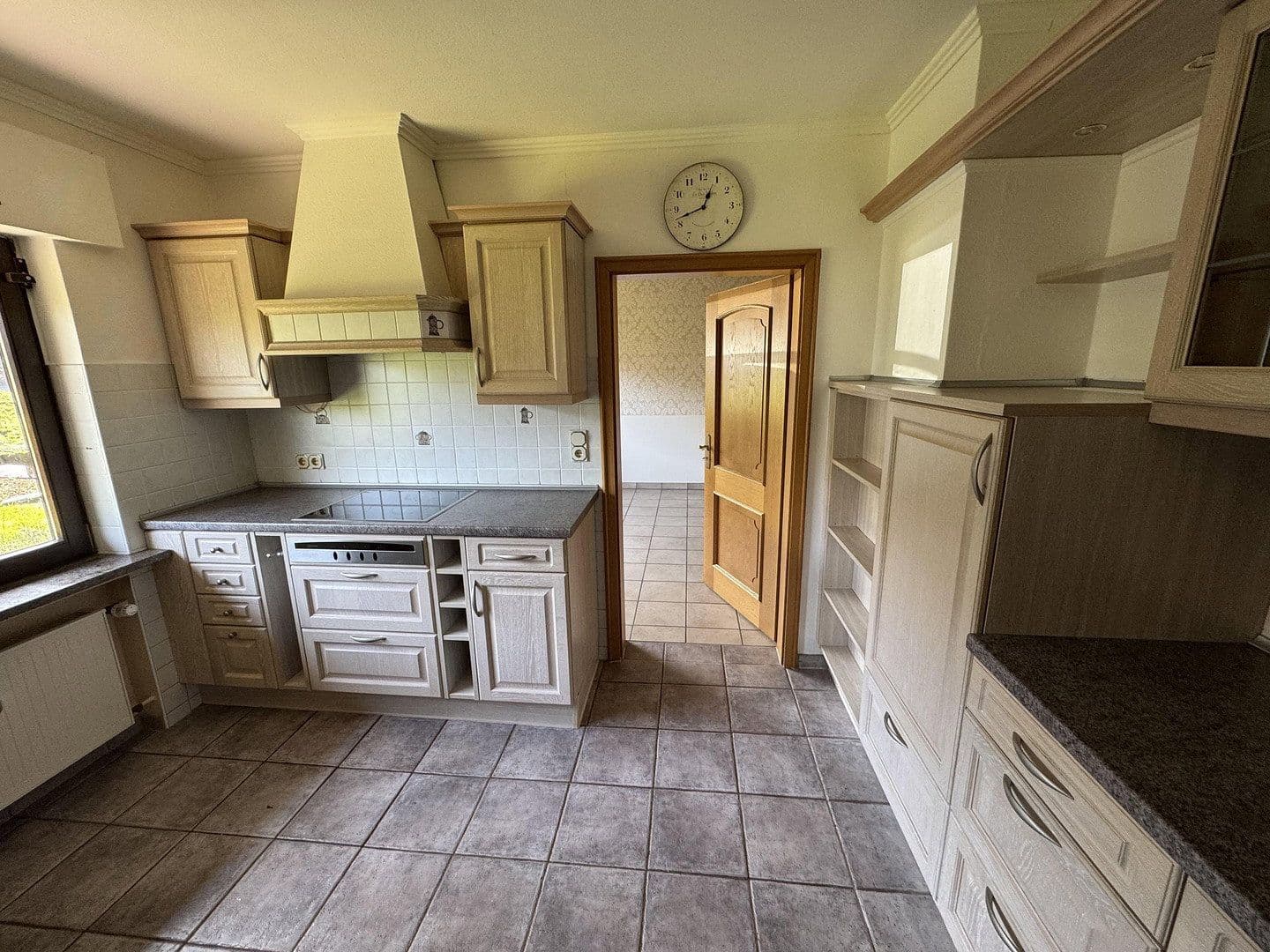 Prodej domu 169 m², pozemek 1.006 m², Waldbröl, Severní Porýní-Vestfálsko Prodej domu 169 m², pozemek 1.006 m², Waldbröl, Severní Porýní-Vestfálsko