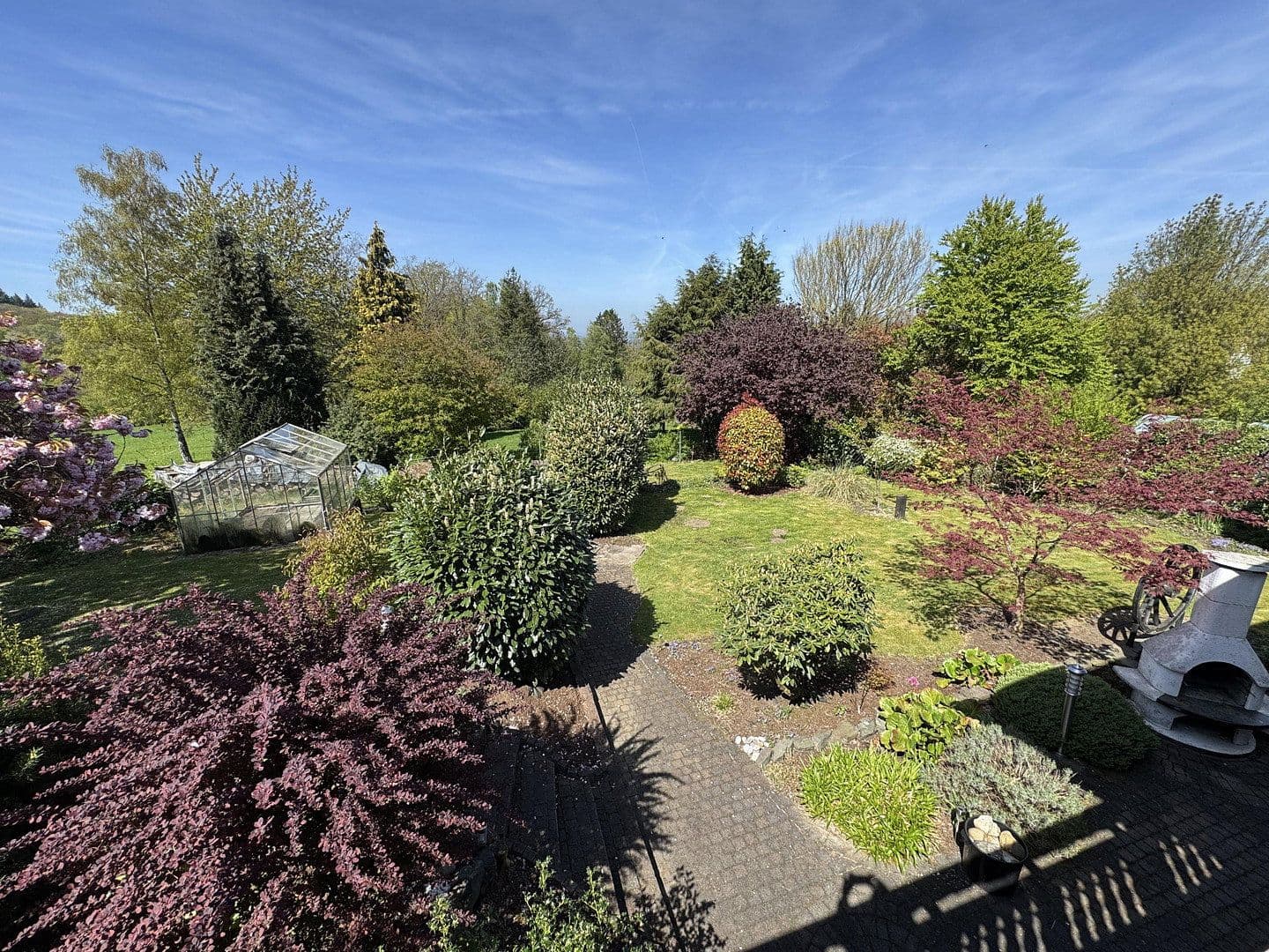 Prodej domu 169 m², pozemek 1.006 m², Waldbröl, Severní Porýní-Vestfálsko Prodej domu 169 m², pozemek 1.006 m², Waldbröl, Severní Porýní-Vestfálsko