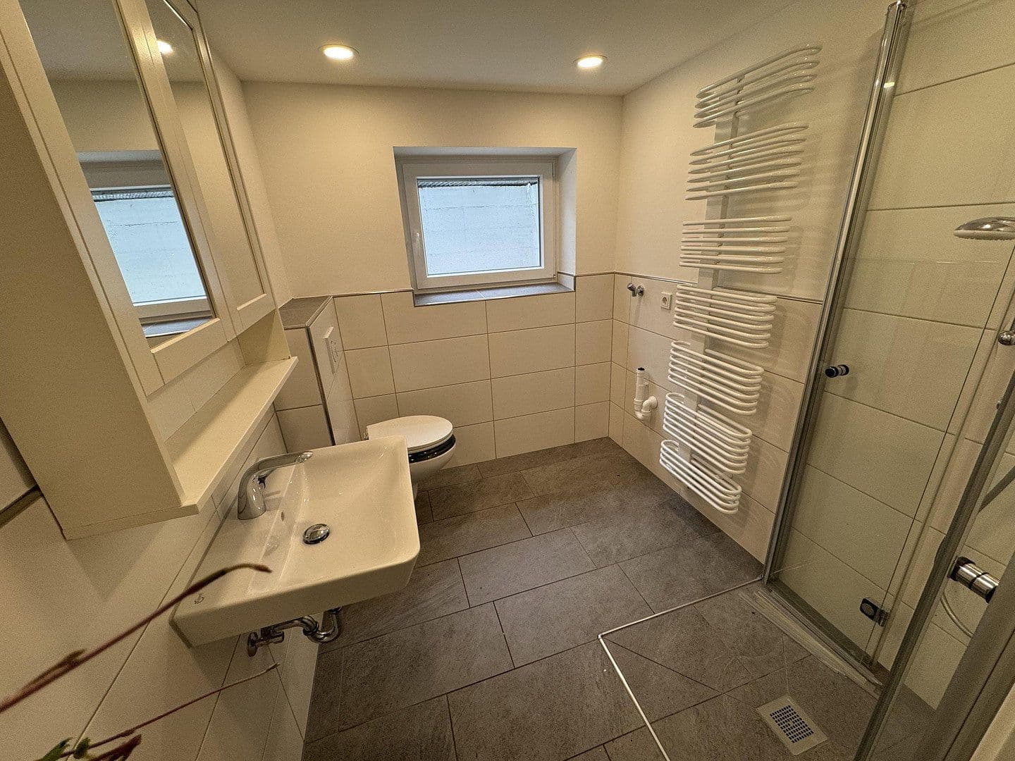 Prodej domu 169 m², pozemek 1.006 m², Waldbröl, Severní Porýní-Vestfálsko Prodej domu 169 m², pozemek 1.006 m², Waldbröl, Severní Porýní-Vestfálsko