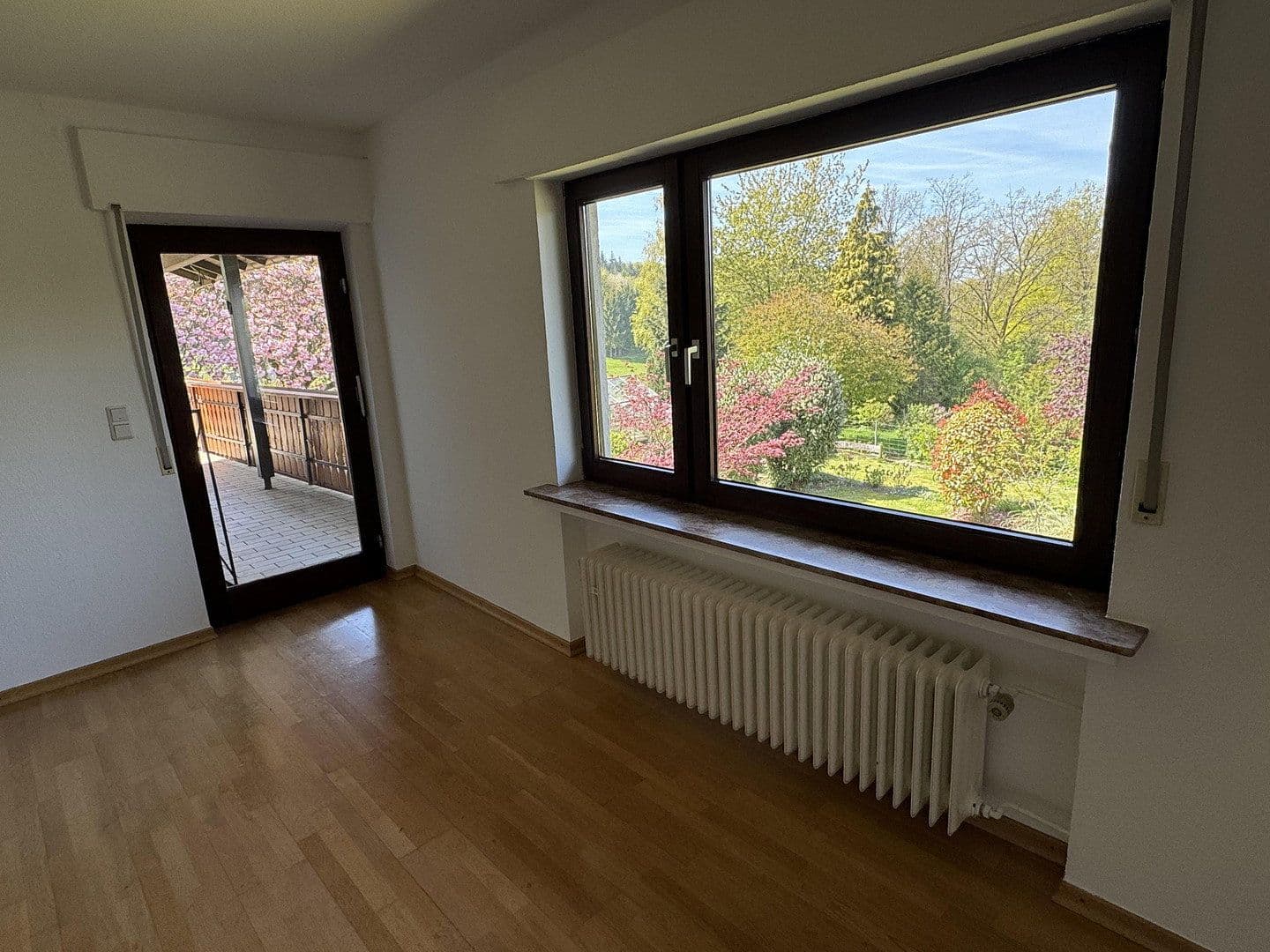 Prodej domu 169 m², pozemek 1.006 m², Waldbröl, Severní Porýní-Vestfálsko Prodej domu 169 m², pozemek 1.006 m², Waldbröl, Severní Porýní-Vestfálsko