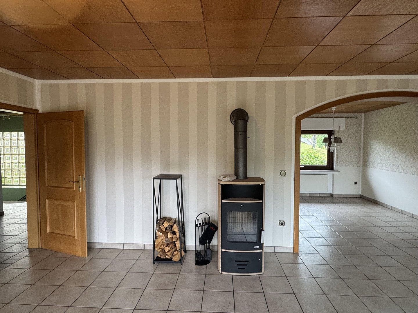 Prodej domu 169 m², pozemek 1.006 m², Waldbröl, Severní Porýní-Vestfálsko Prodej domu 169 m², pozemek 1.006 m², Waldbröl, Severní Porýní-Vestfálsko