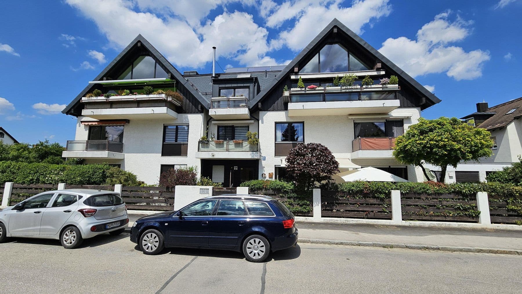 Prodej bytu 3+1 112 m², Camerloherstr. 124, München, Bavorsko Prodej bytu 3+1 112 m², Camerloherstr. 124, München, Bavorsko