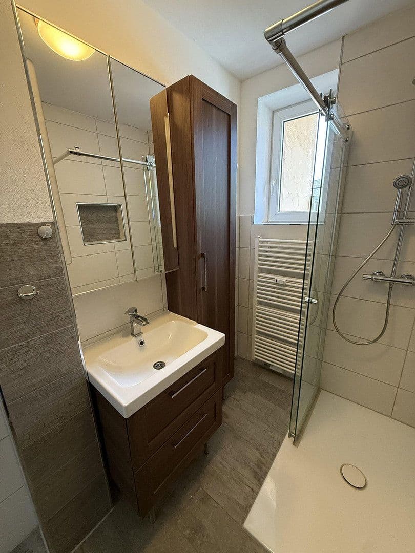 Pronájem bytu 3+1 75 m², Mittelstraße 33, Bad Nauheim, Hessen Pronájem bytu 3+1 75 m², Mittelstraße 33, Bad Nauheim, Hessen