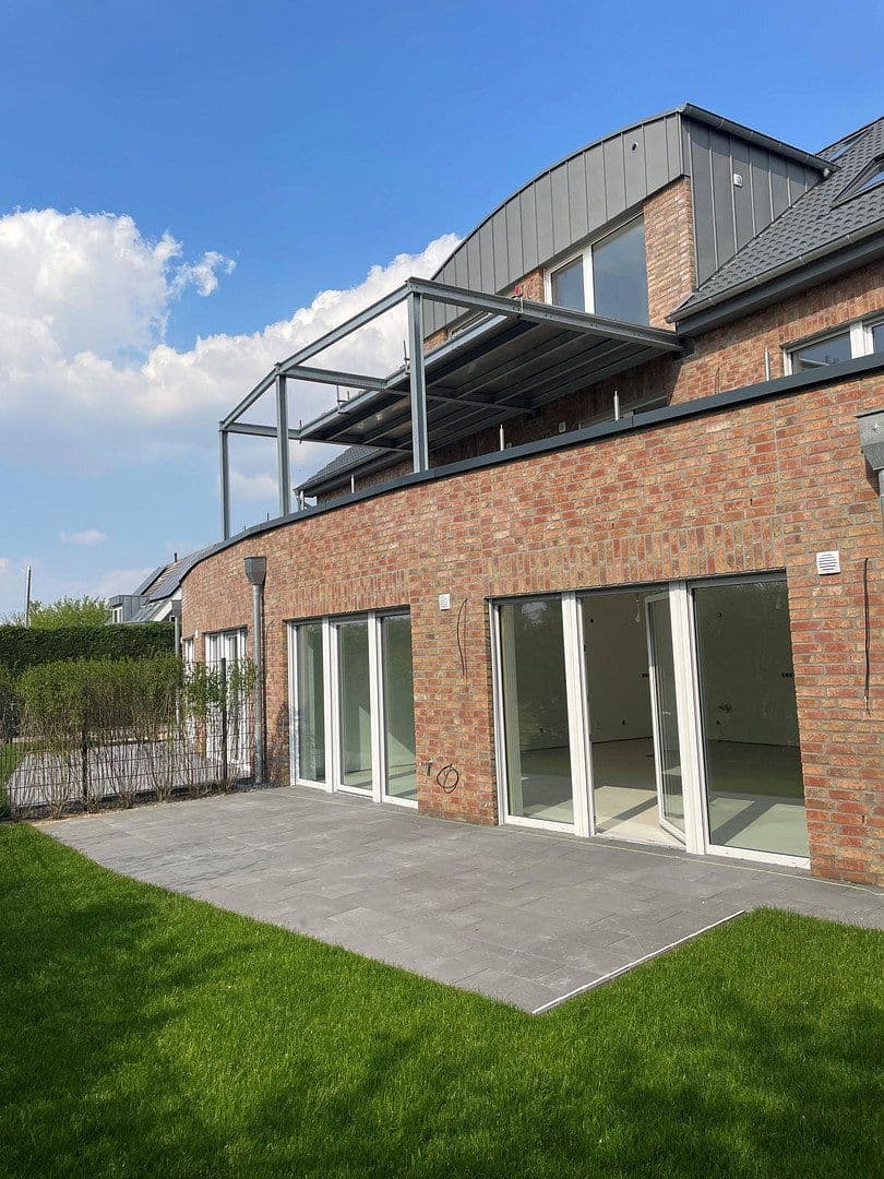 Pronájem bytu 2+1 72 m², Kempen, Severní Porýní-Vestfálsko Pronájem bytu 2+1 72 m², Kempen, Severní Porýní-Vestfálsko