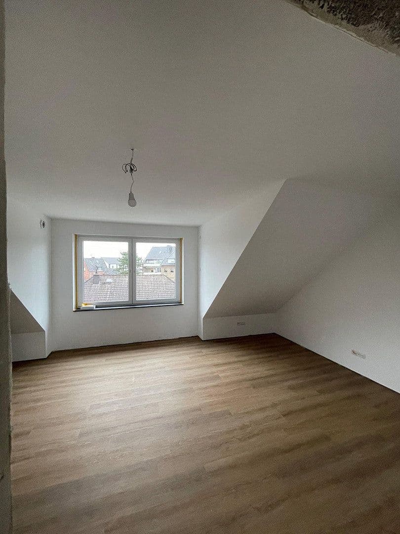 Pronájem bytu 2+1 72 m², Kempen, Severní Porýní-Vestfálsko Pronájem bytu 2+1 72 m², Kempen, Severní Porýní-Vestfálsko