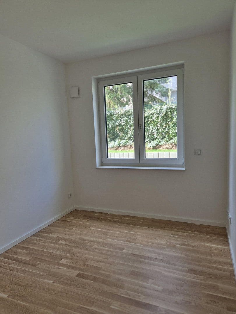 Pronájem bytu 3+1 77 m², Schillerstr. 21, Berlin, Berlín Pronájem bytu 3+1 77 m², Schillerstr. 21, Berlin, Berlín