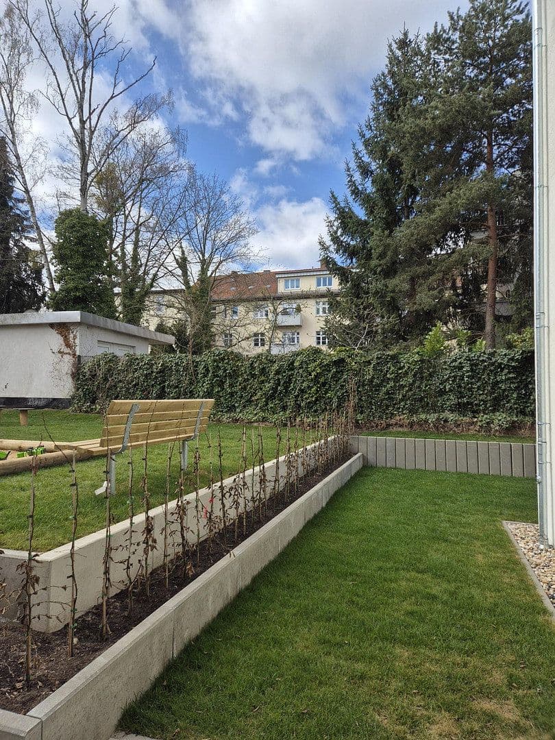 Pronájem bytu 3+1 77 m², Schillerstr. 21, Berlin, Berlín Pronájem bytu 3+1 77 m², Schillerstr. 21, Berlin, Berlín