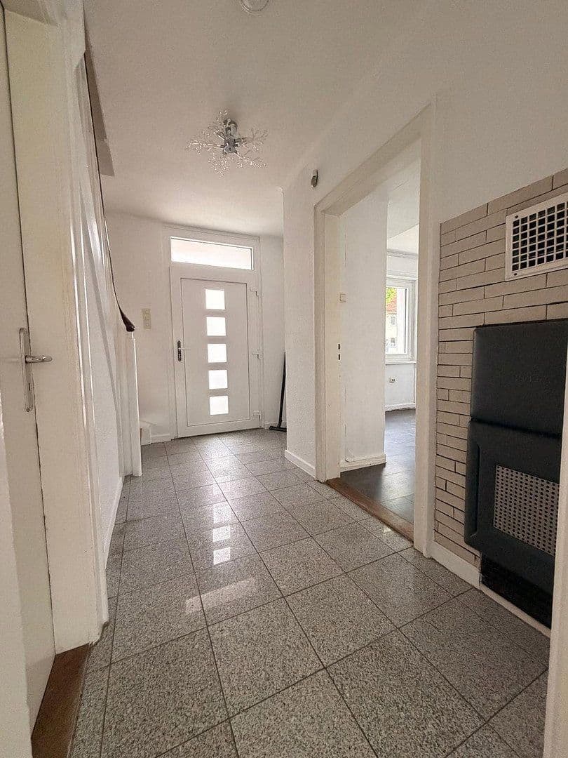 Prodej domu 87 m², pozemek 295 m², Goslar, Dolní Sasko Prodej domu 87 m², pozemek 295 m², Goslar, Dolní Sasko