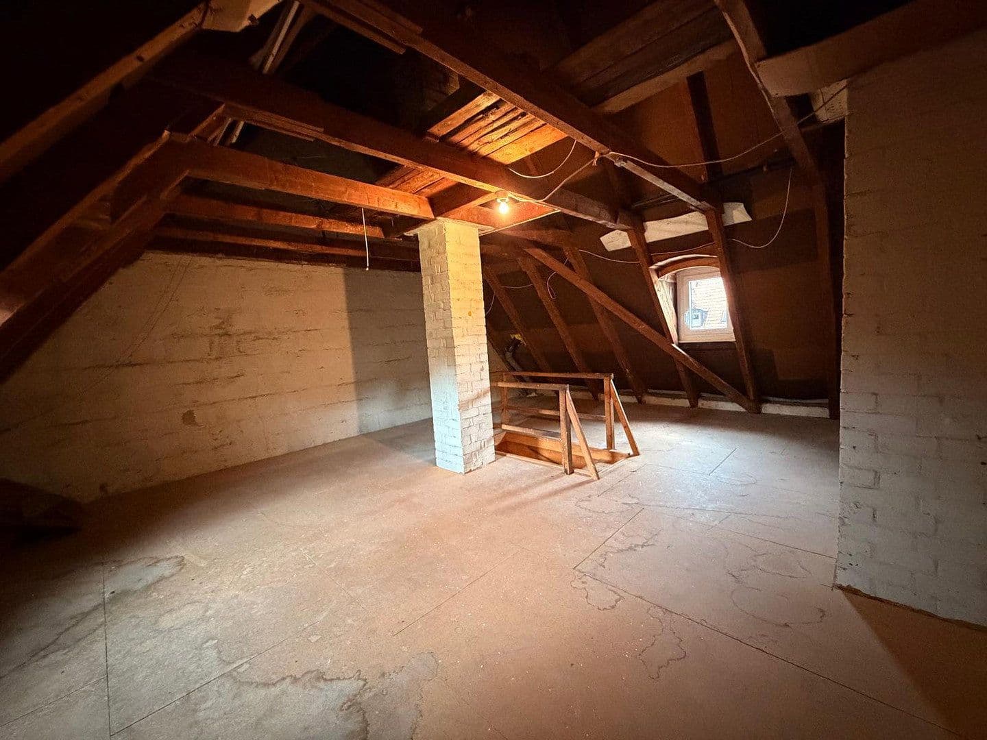 Prodej domu 87 m², pozemek 295 m², Goslar, Dolní Sasko Prodej domu 87 m², pozemek 295 m², Goslar, Dolní Sasko