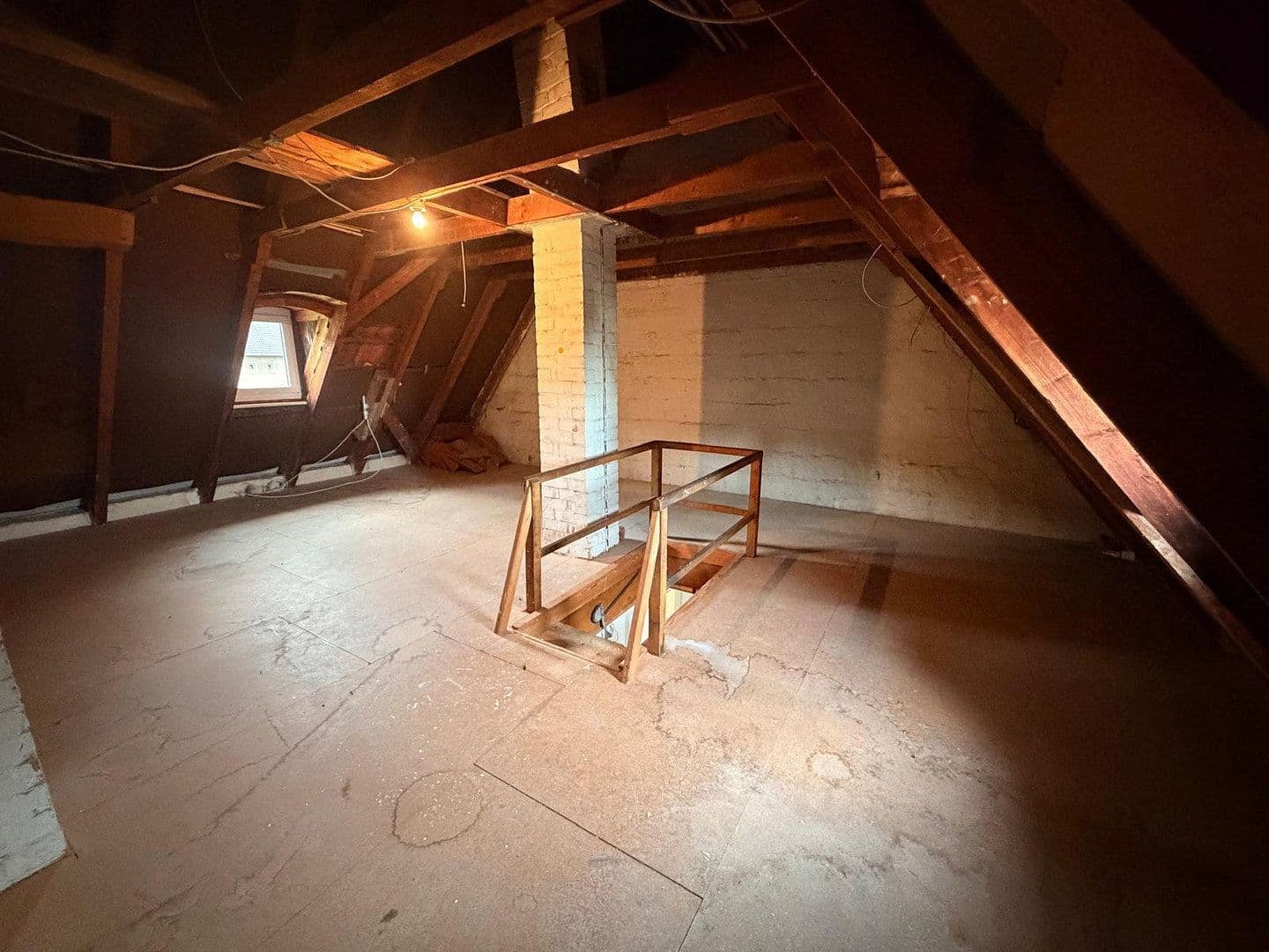 Prodej domu 87 m², pozemek 295 m², Goslar, Dolní Sasko Prodej domu 87 m², pozemek 295 m², Goslar, Dolní Sasko