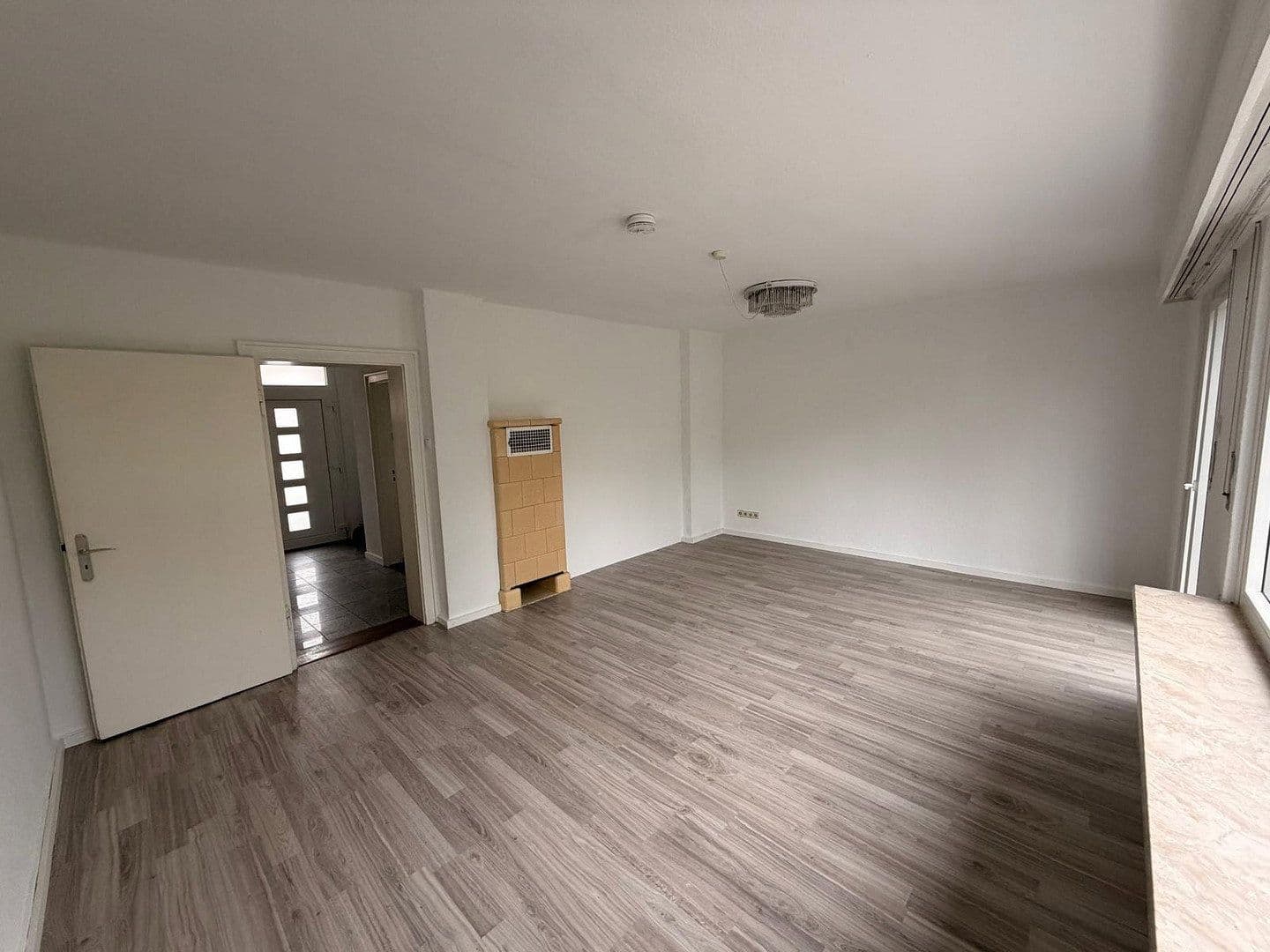 Prodej domu 87 m², pozemek 295 m², Goslar, Dolní Sasko Prodej domu 87 m², pozemek 295 m², Goslar, Dolní Sasko