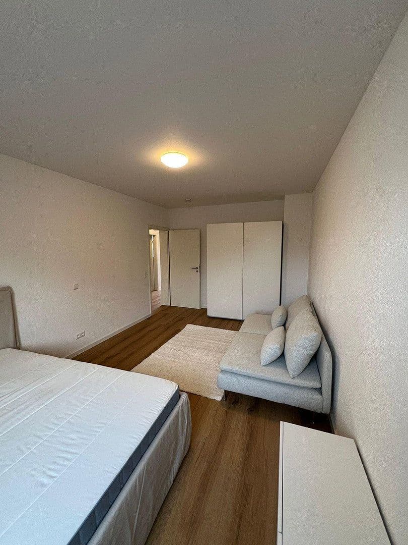 Pronájem bytu 1+1 46 m², Mannheim, Bádensko-Württembersko Pronájem bytu 1+1 46 m², Mannheim, Bádensko-Württembersko