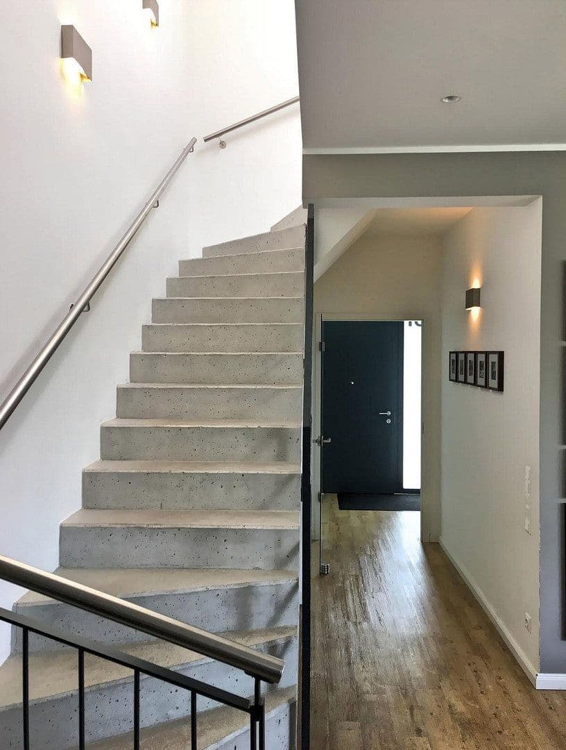 Pronájem domu 187 m², pozemek 500 m², Potsdam, Braniborsko Pronájem domu 187 m², pozemek 500 m², Potsdam, Braniborsko