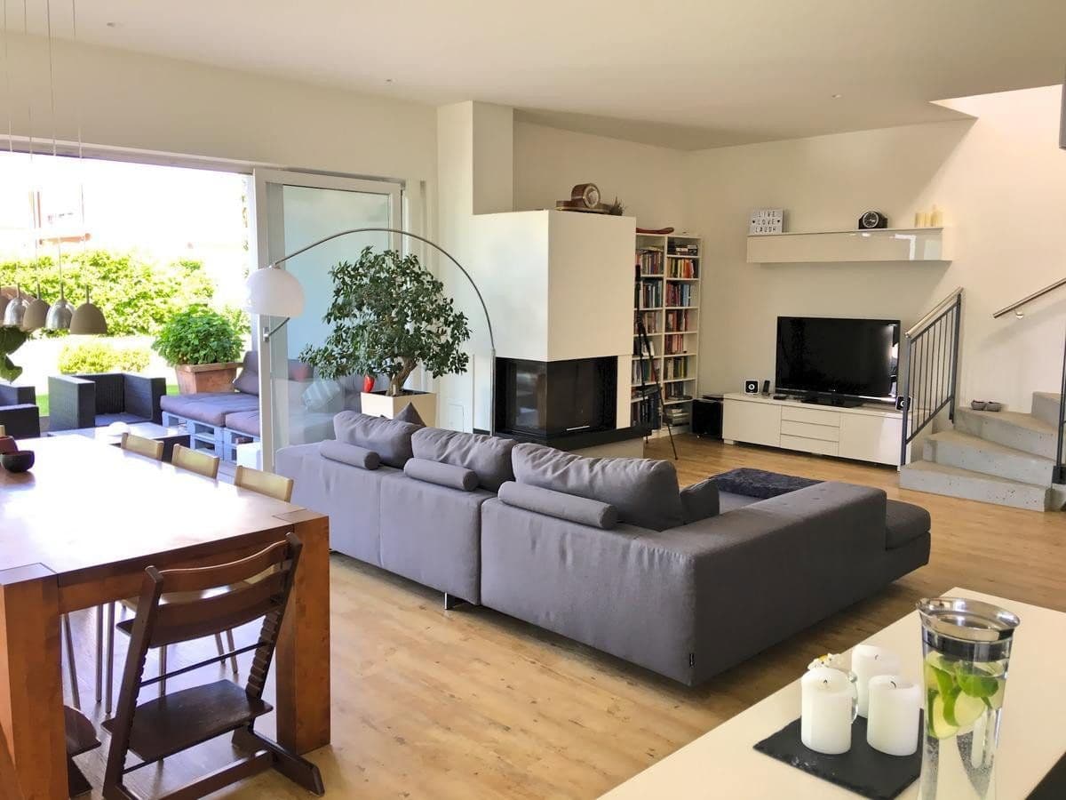 Pronájem domu 187 m², pozemek 500 m², Potsdam, Braniborsko Pronájem domu 187 m², pozemek 500 m², Potsdam, Braniborsko