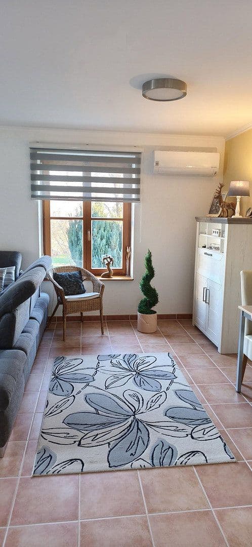 Prodej domu 140 m², pozemek 531 m², Kaisermatte 38, Görwihl, Bádensko-Württembersko Prodej domu 140 m², pozemek 531 m², Kaisermatte 38, Görwihl, Bádensko-Württembersko