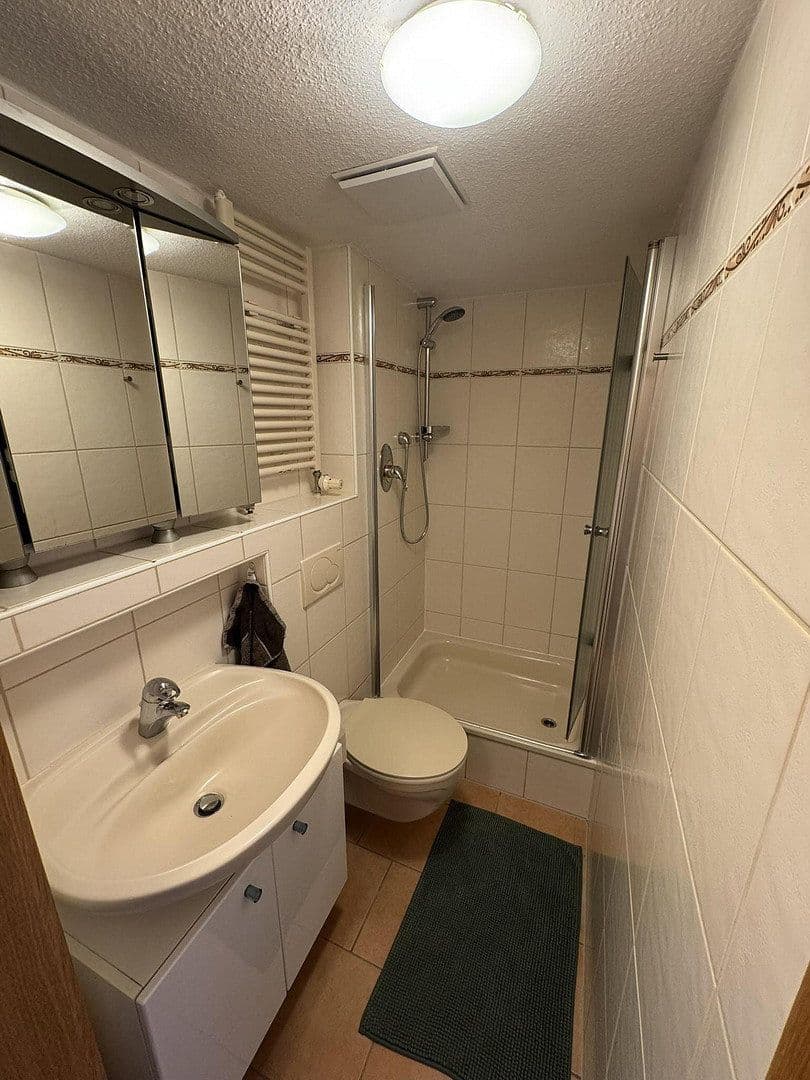 Pronájem bytu 1+1 24 m², Köln, Severní Porýní-Vestfálsko Pronájem bytu 1+1 24 m², Köln, Severní Porýní-Vestfálsko