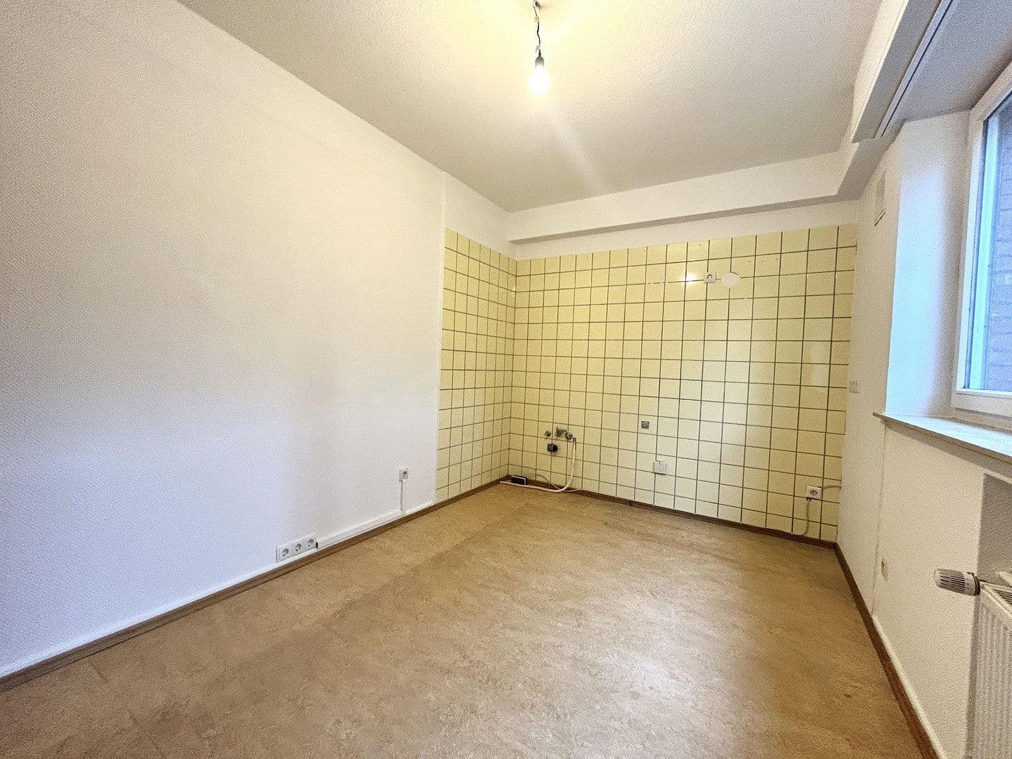 Pronájem bytu 3+1 122 m², Osianderweg 1, Alfeld (Leine), Dolní Sasko Pronájem bytu 3+1 122 m², Osianderweg 1, Alfeld (Leine), Dolní Sasko