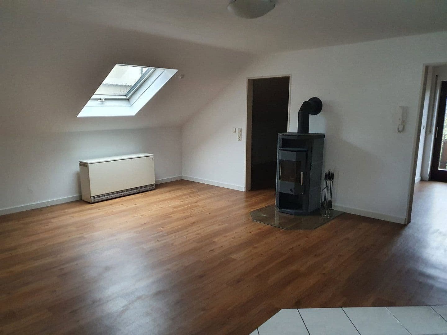 Pronájem bytu 4+1 71 m², Auenwald, Bádensko-Württembersko Pronájem bytu 4+1 71 m², Auenwald, Bádensko-Württembersko