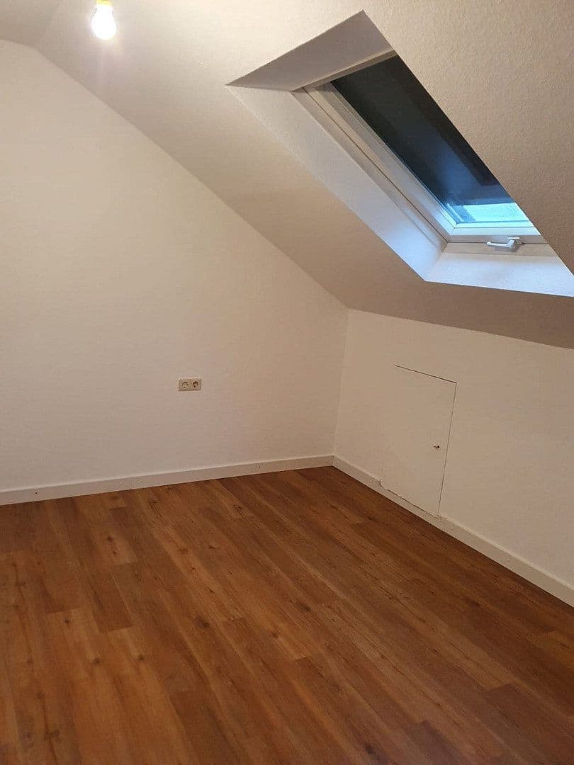 Pronájem bytu 4+1 71 m², Auenwald, Bádensko-Württembersko Pronájem bytu 4+1 71 m², Auenwald, Bádensko-Württembersko