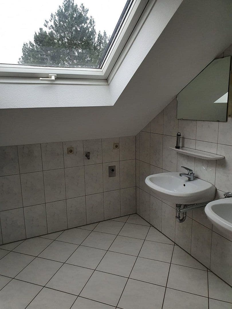 Pronájem bytu 4+1 71 m², Auenwald, Bádensko-Württembersko Pronájem bytu 4+1 71 m², Auenwald, Bádensko-Württembersko