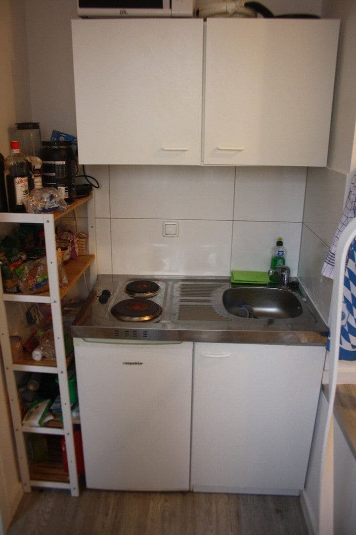 Pronájem bytu 1+1 31 m², Nordstraße 68, Krefeld, Severní Porýní-Vestfálsko Pronájem bytu 1+1 31 m², Nordstraße 68, Krefeld, Severní Porýní-Vestfálsko