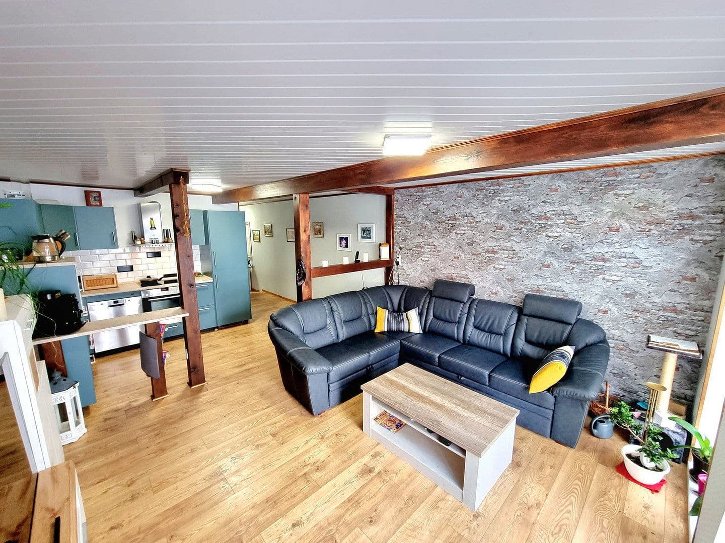Prodej domu 219 m², pozemek 161 m², Schöningen, Dolní Sasko Prodej domu 219 m², pozemek 161 m², Schöningen, Dolní Sasko