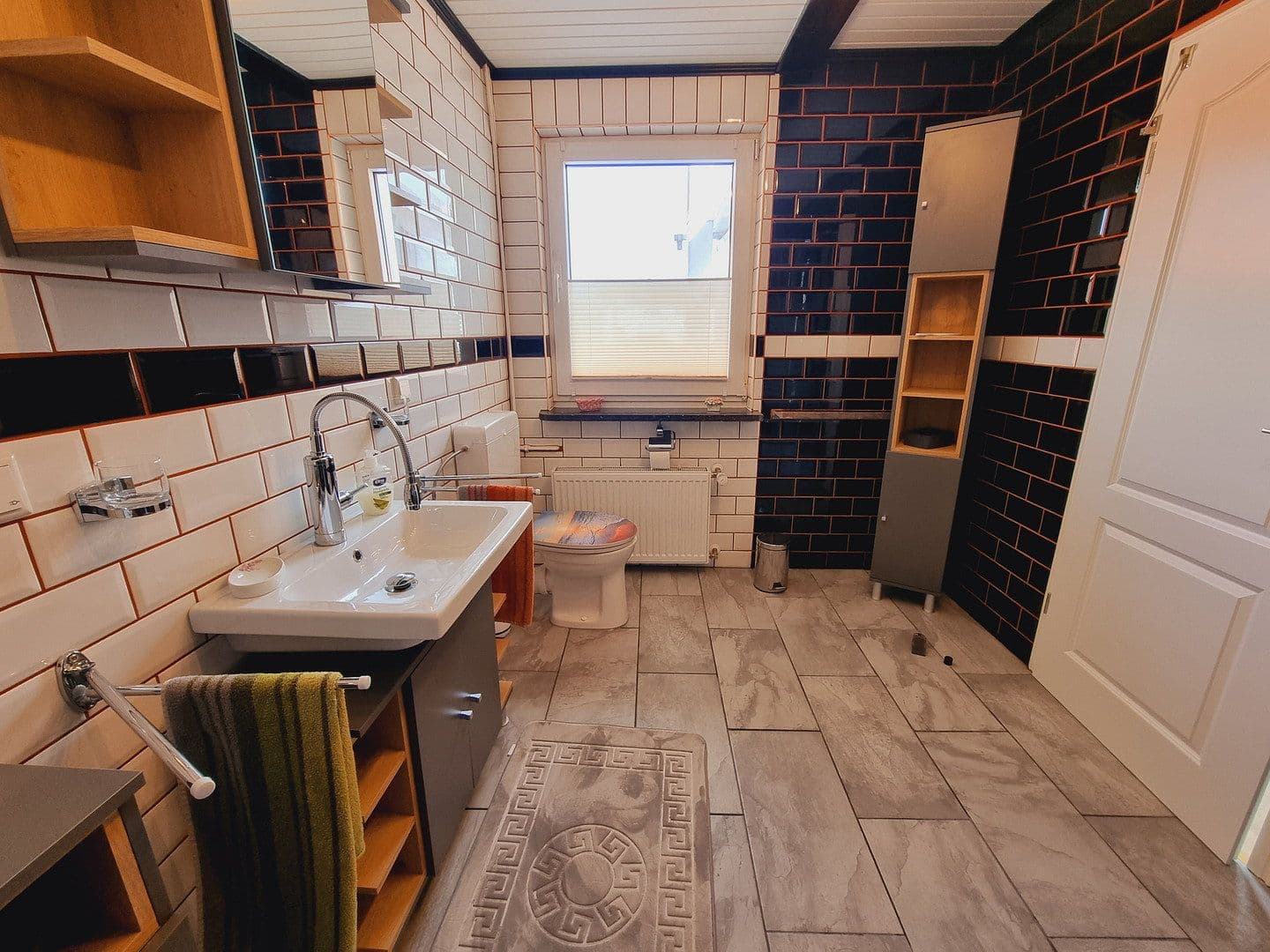 Prodej domu 219 m², pozemek 161 m², Schöningen, Dolní Sasko Prodej domu 219 m², pozemek 161 m², Schöningen, Dolní Sasko