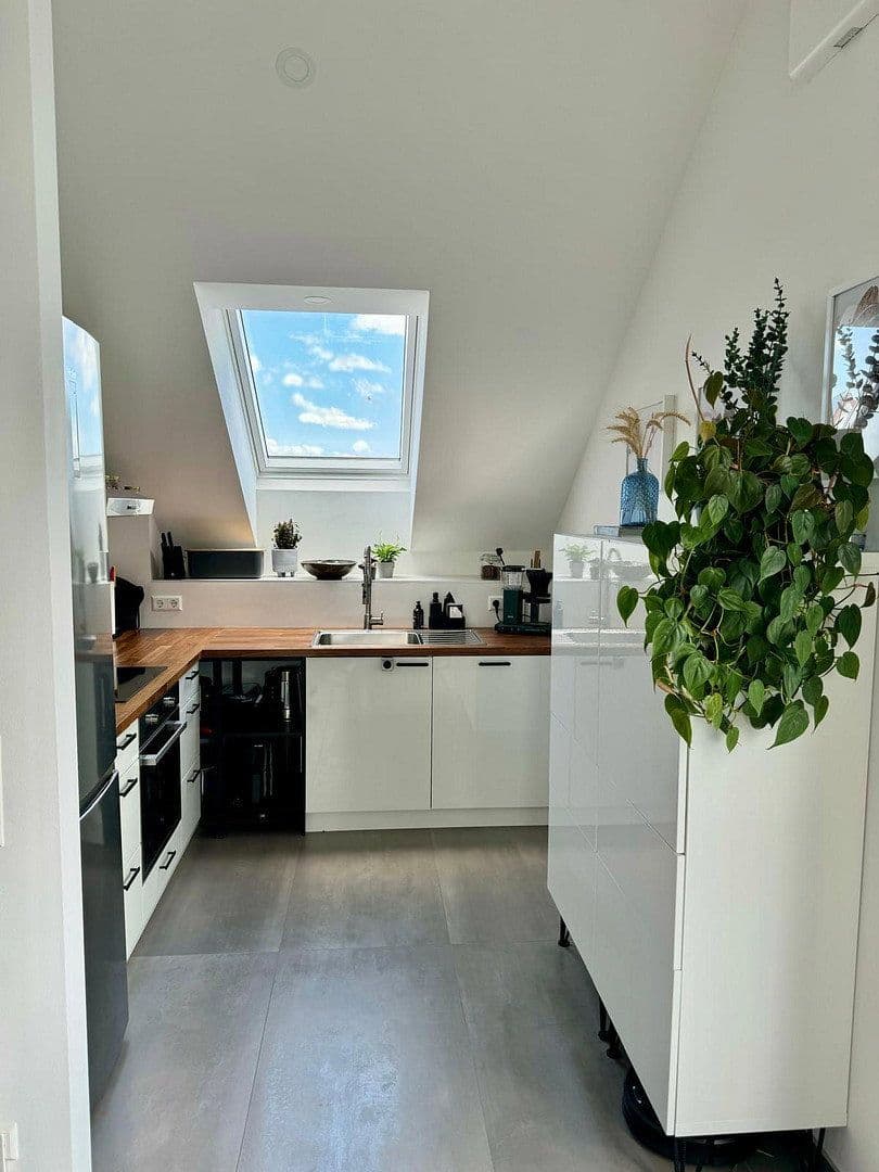 Pronájem bytu 2+1 50 m², Stuttgart-Stammheim, Bádensko-Württembersko Pronájem bytu 2+1 50 m², Stuttgart-Stammheim, Bádensko-Württembersko