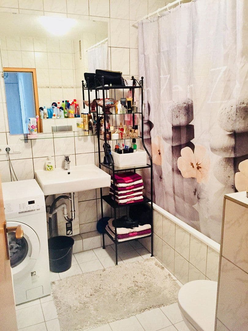 Prodej bytu 4+1 97 m², Mönchengladbach, Severní Porýní-Vestfálsko Prodej bytu 4+1 97 m², Mönchengladbach, Severní Porýní-Vestfálsko