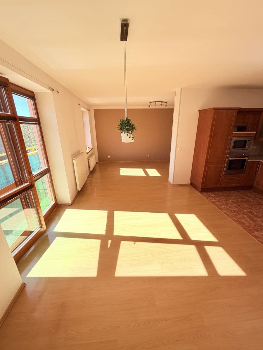 Prodej bytu 4+1 122 m², U Trojice, České Budějovice, Jihočeský kraj Prodej bytu 4+1 122 m², U Trojice, České Budějovice, Jihočeský kraj