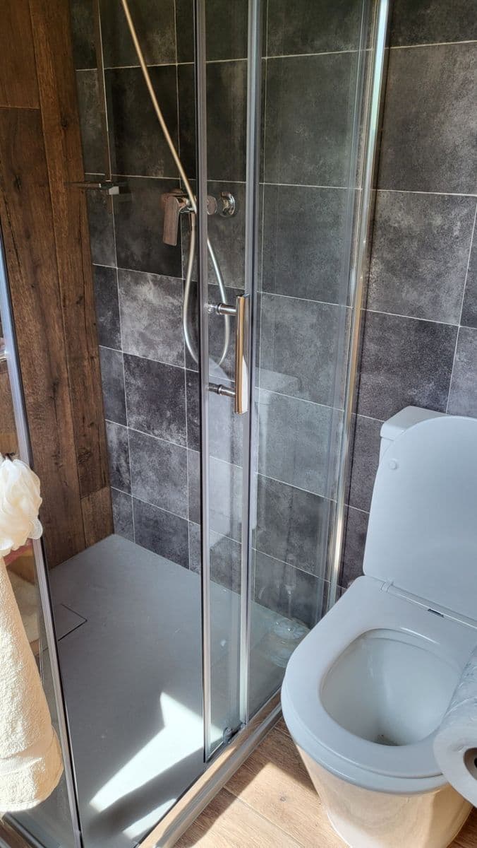 Prodej chaty, chalupy 20 m², pozemek 20 m², Hlincová Hora, Jihočeský kraj Prodej chaty, chalupy 20 m², pozemek 20 m², Hlincová Hora, Jihočeský kraj