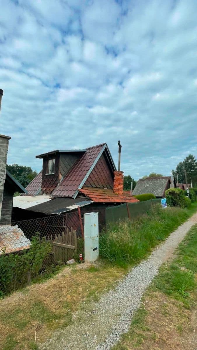 Prodej chaty, chalupy 25 m², pozemek 454 m², Polná, Kraj Vysočina Prodej chaty, chalupy 25 m², pozemek 454 m², Polná, Kraj Vysočina