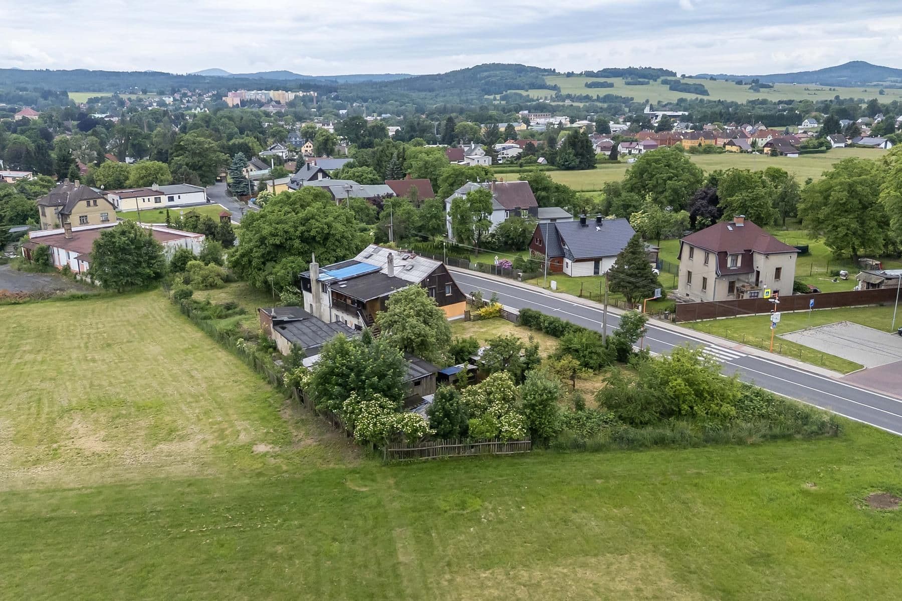 Prodej domu 189 m², pozemek 1.847 m², Jiříkovská, Rumburk, Ústecký kraj Prodej domu 189 m², pozemek 1.847 m², Jiříkovská, Rumburk, Ústecký kraj