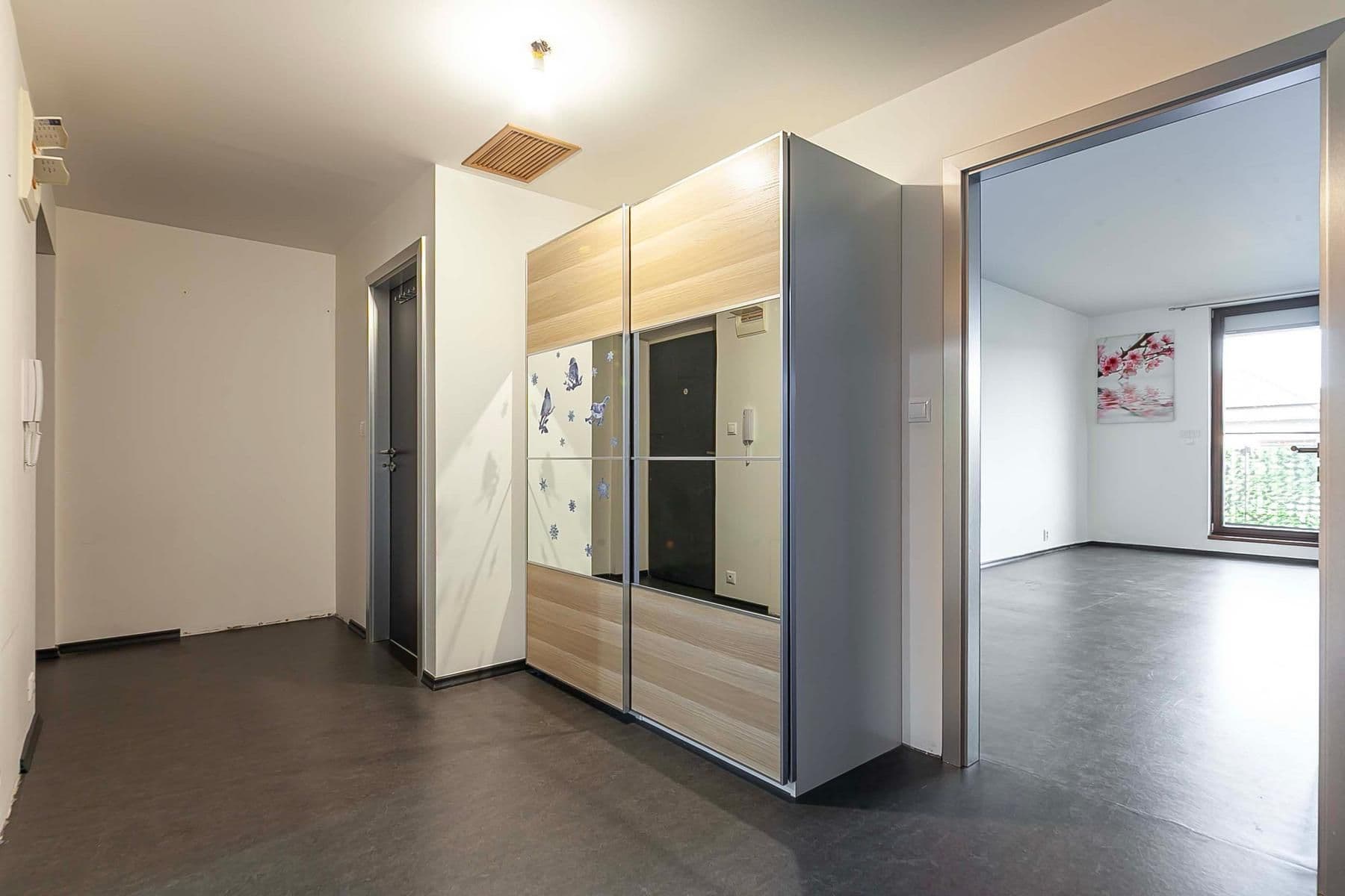 Prodej bytu 3+kk 78 m², Na Návsi, Praha, Praha Prodej bytu 3+kk 78 m², Na Návsi, Praha, Praha
