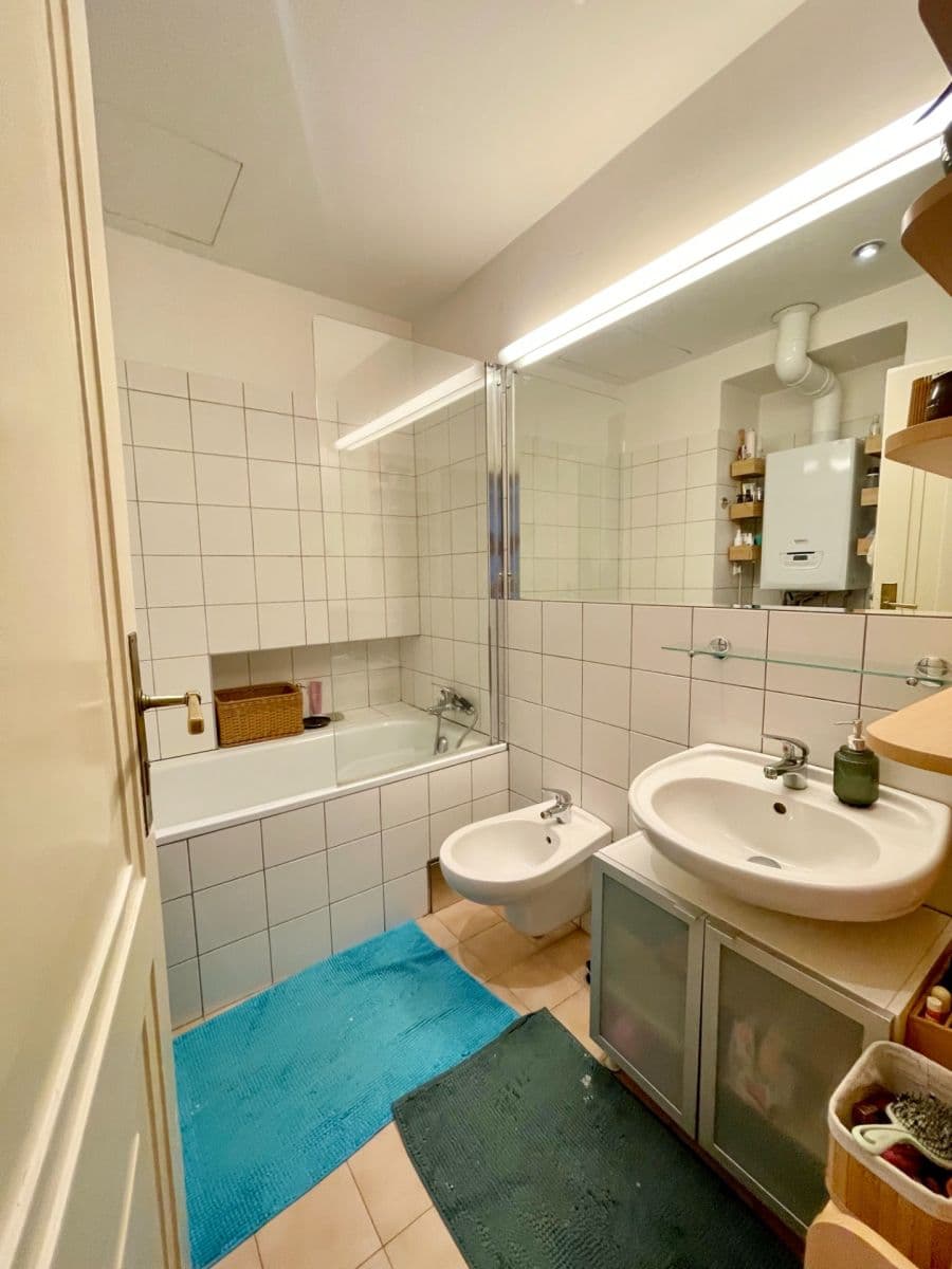 Pronájem bytu 3+kk 90 m², U Starého hřbitova, Praha, Praha Pronájem bytu 3+kk 90 m², U Starého hřbitova, Praha, Praha