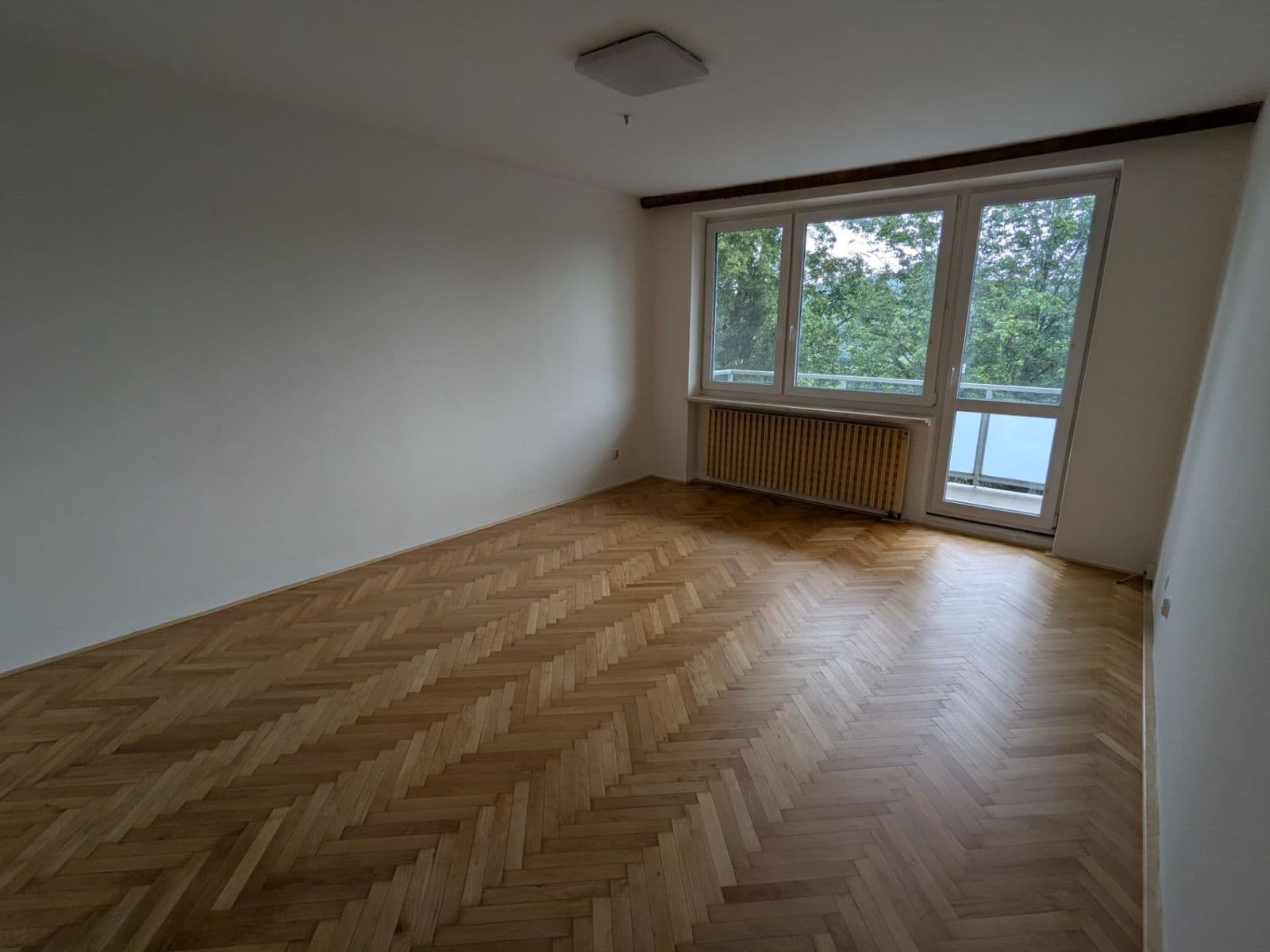 Prodej bytu 3+1 79 m², Kárníkova, Brno, Jihomoravský kraj Prodej bytu 3+1 79 m², Kárníkova, Brno, Jihomoravský kraj
