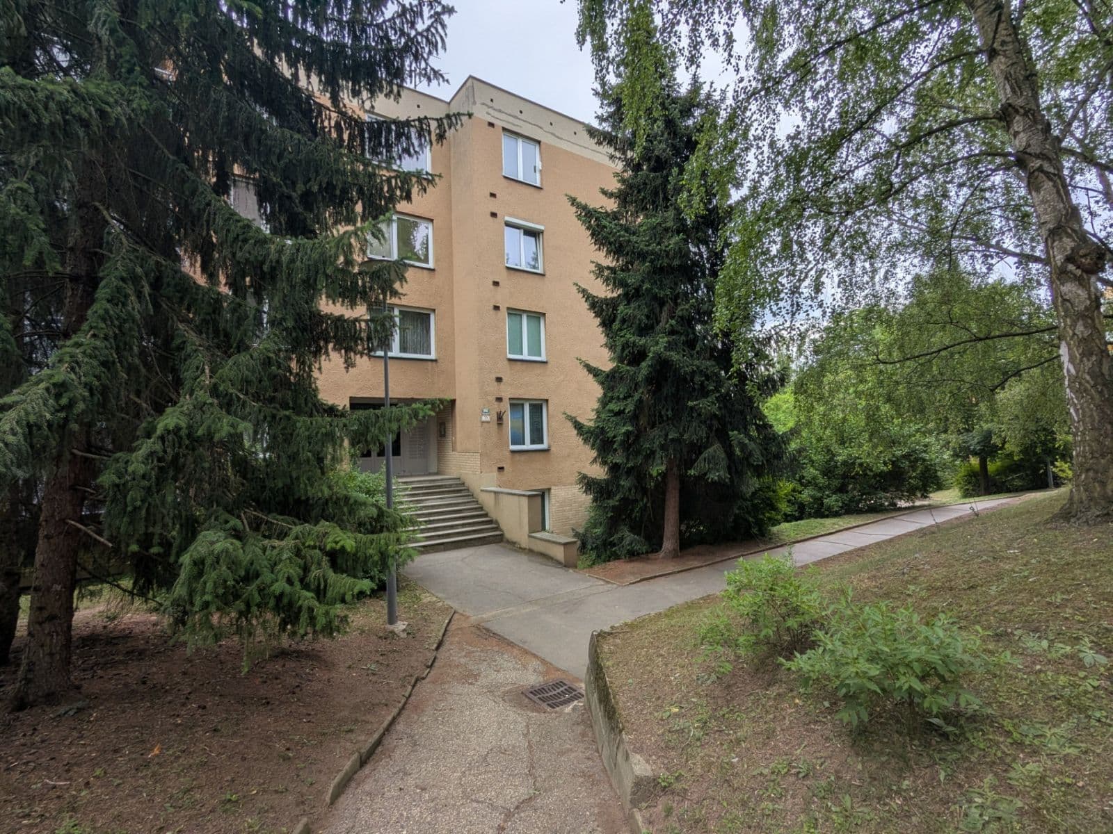 Prodej bytu 3+1 79 m², Kárníkova, Brno, Jihomoravský kraj Prodej bytu 3+1 79 m², Kárníkova, Brno, Jihomoravský kraj