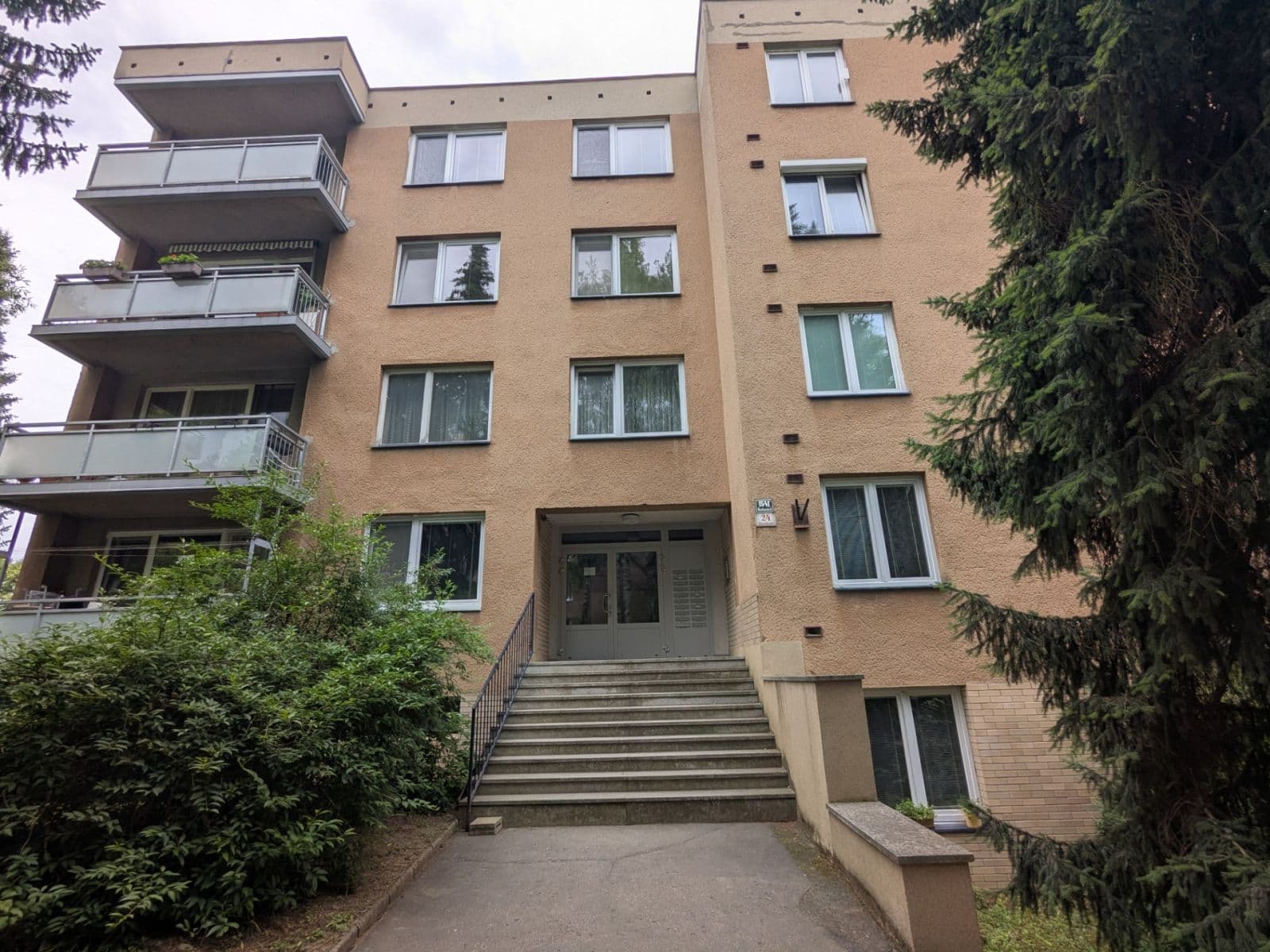 Prodej bytu 3+1 79 m², Kárníkova, Brno, Jihomoravský kraj Prodej bytu 3+1 79 m², Kárníkova, Brno, Jihomoravský kraj